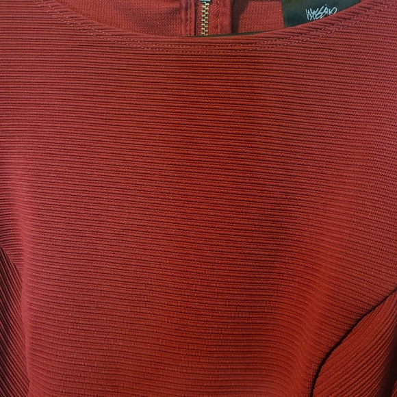 M Ruffle Waist Dress Bundle - Picture 5 of 13